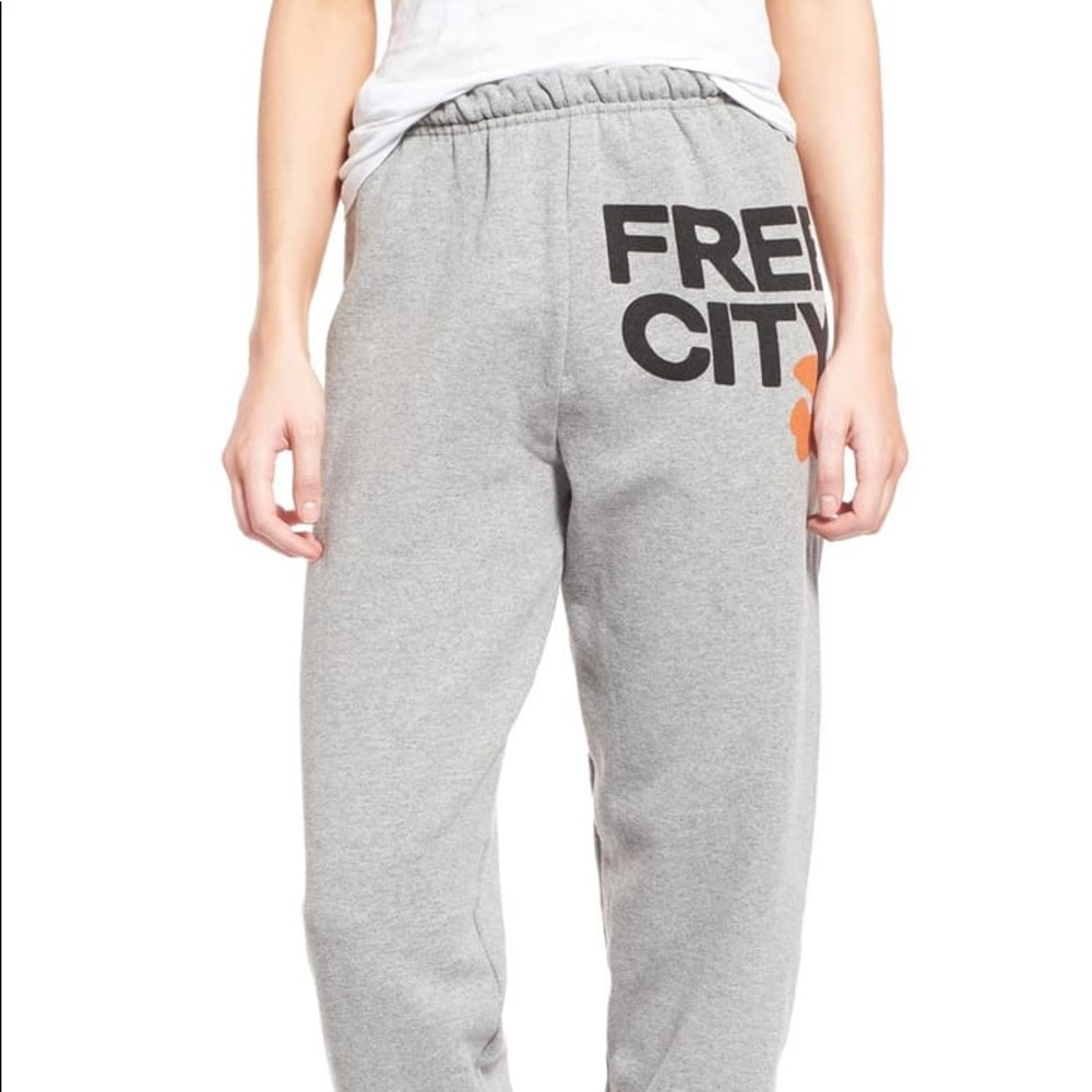 ISO Freecity sweatpants